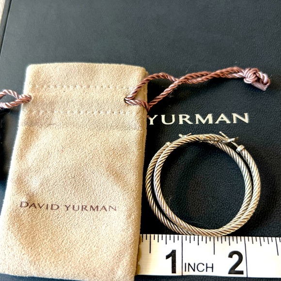 *SOLD*  David Yurman Cable Hoop Earrings - Picture 2 of 3